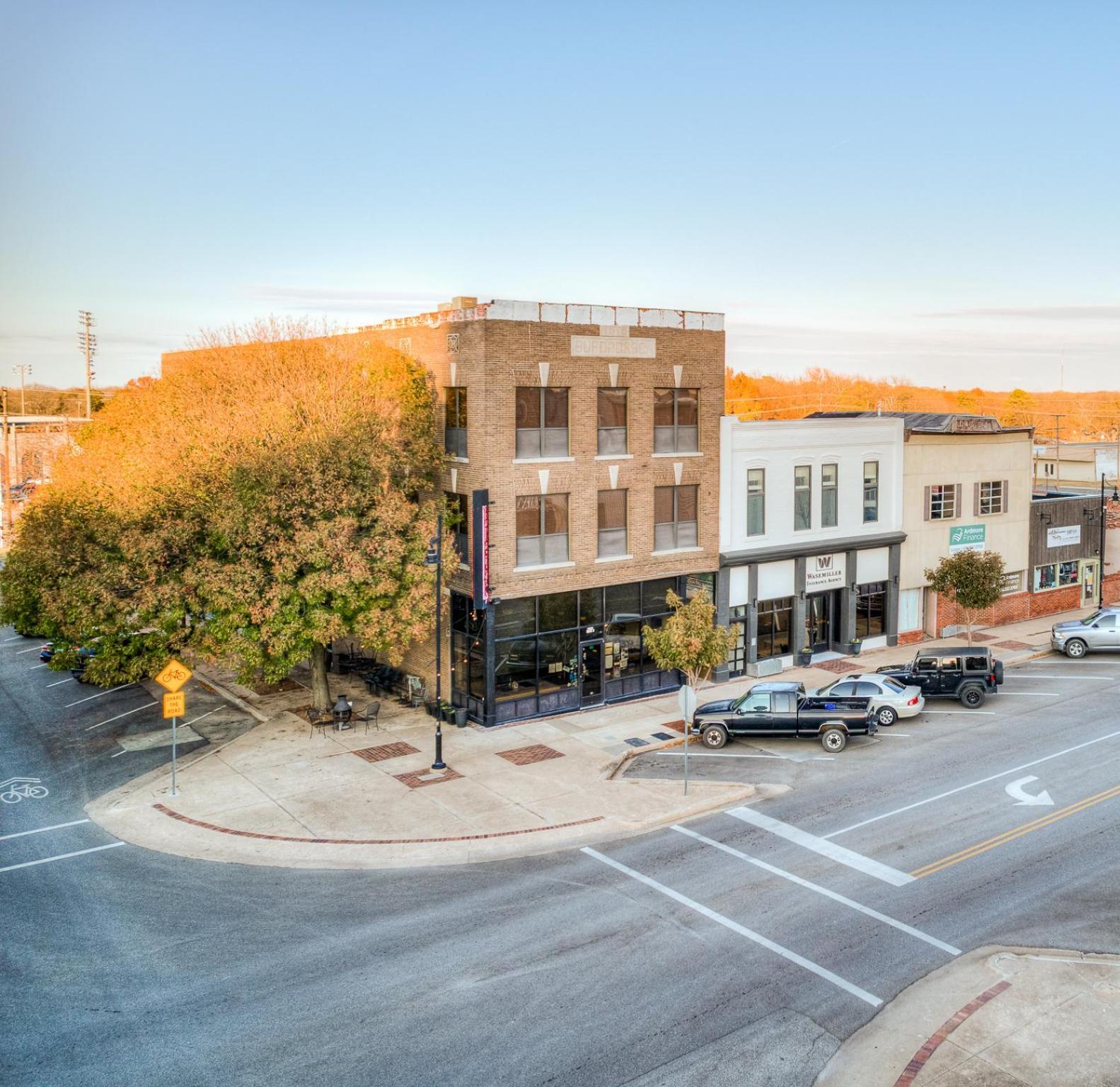 Deluxe Studio In Historic Downtown Building! Bartlesville Zewnętrze zdjęcie